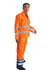 Alte uniformi arancio del lavoro di visibilità con lo zip bidirezionale resistente ed i polsini con elastico 